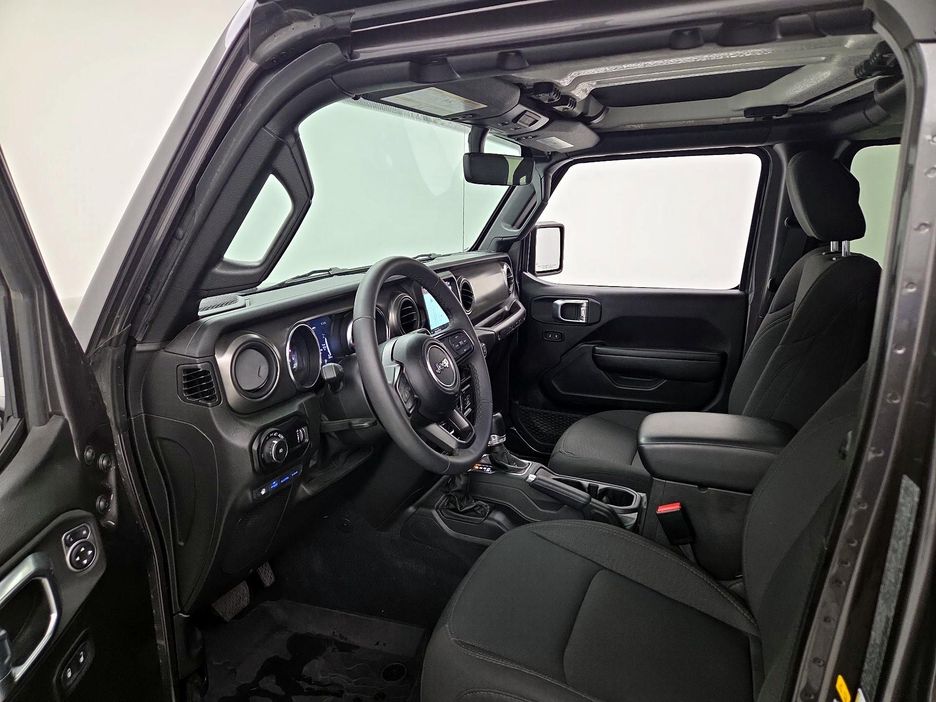 Thumbnail: 2023 Jeep Wrangler - 11