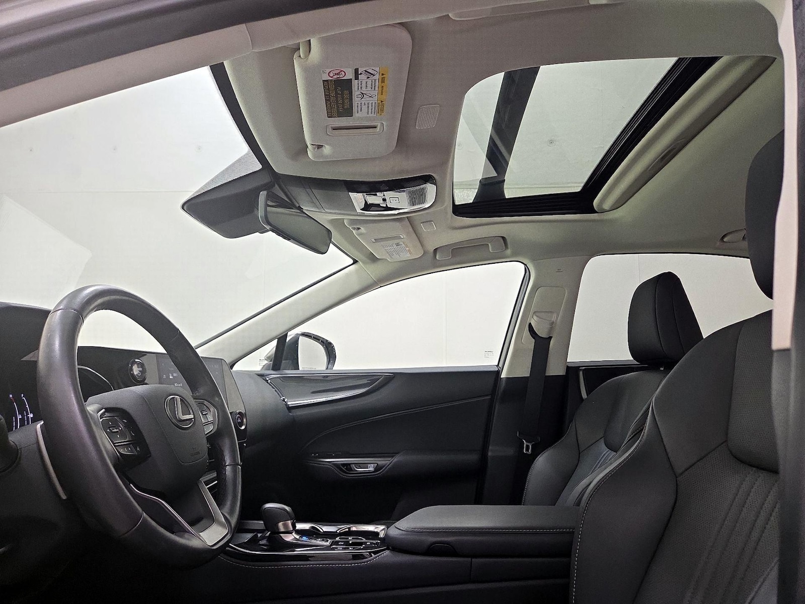Sunroof(s) & Overhead Airbags