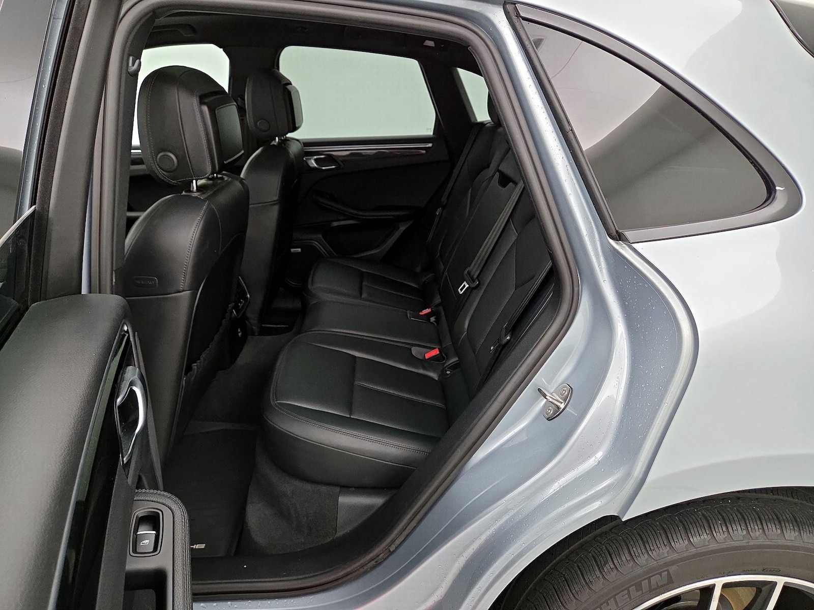2022 Porsche Macan Base - Photo 22