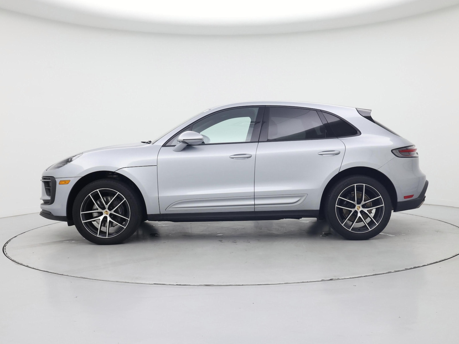 2022 Porsche Macan Base - Photo 4