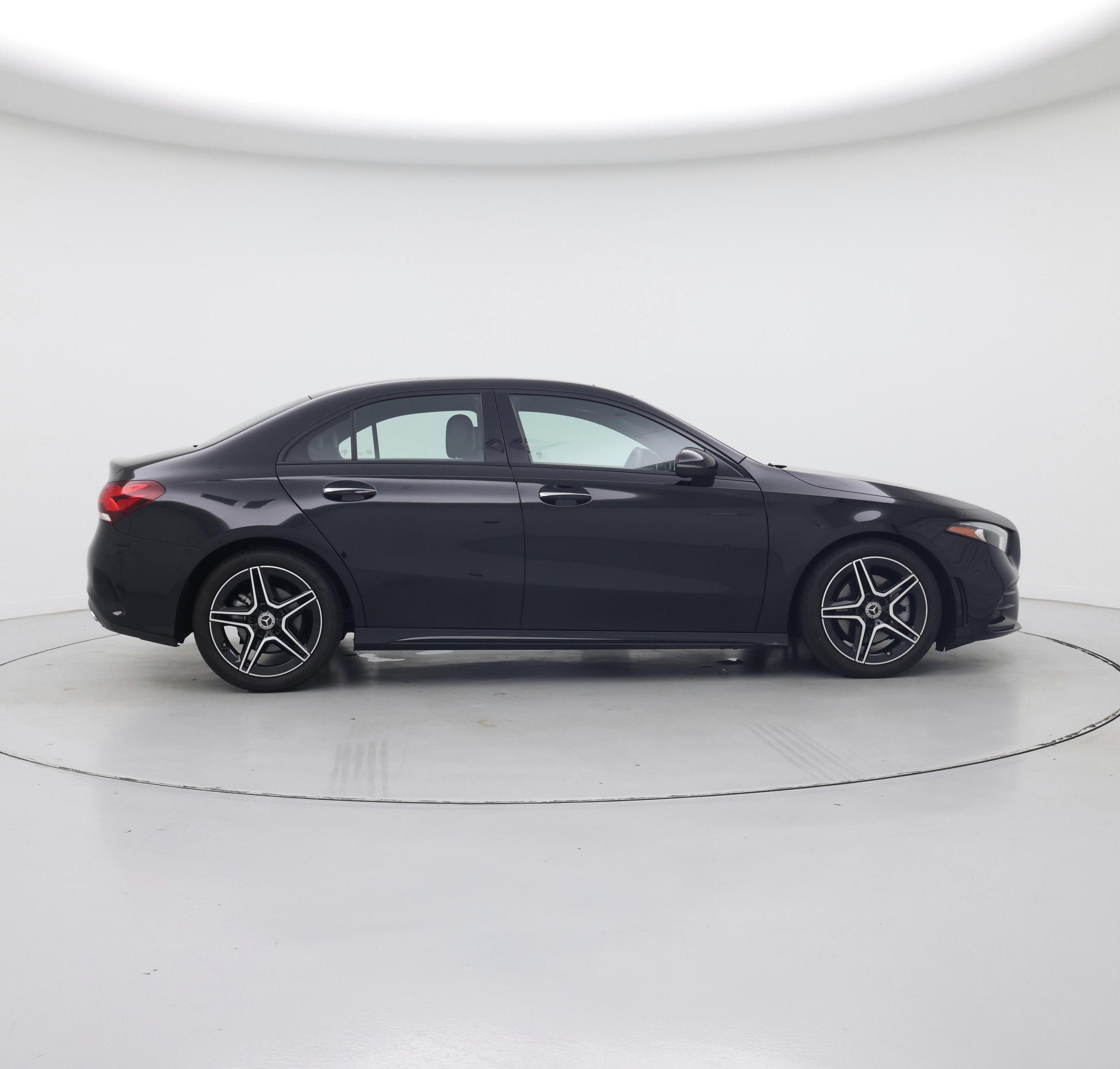 Thumbnail: 2022 Mercedes-Benz A-Class - 7