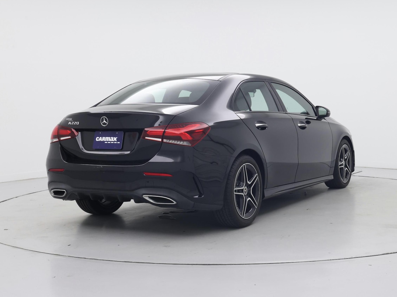 2022 Mercedes-Benz A-Class A220 - Photo 9