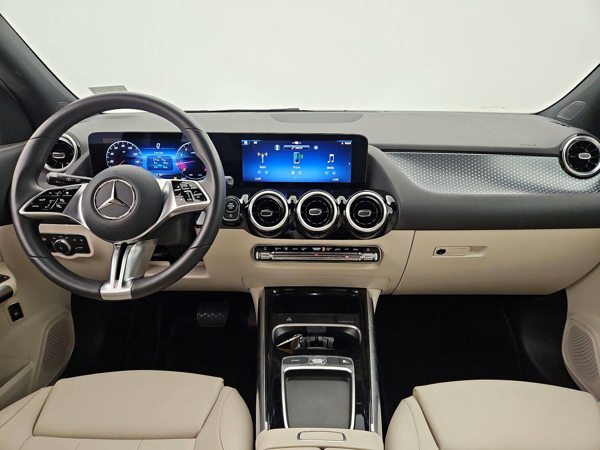 Thumbnail: 2026 Mercedes-Benz GLA - 9