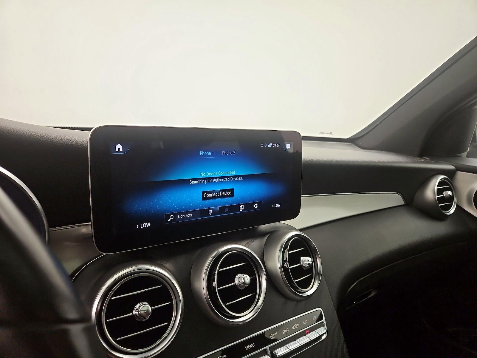 2022 Mercedes-Benz GLC GLC300 - Photo 17
