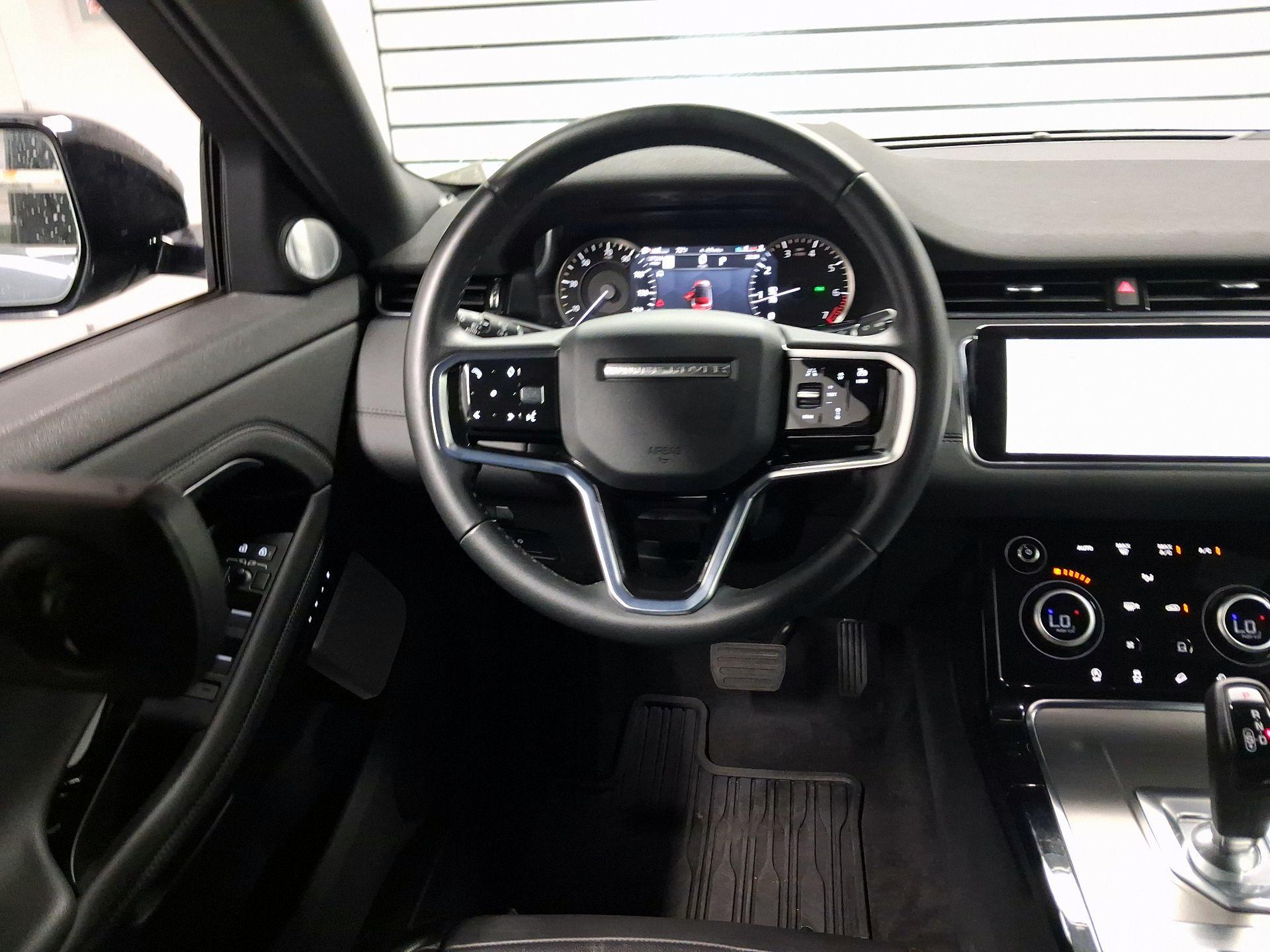 Thumbnail: 2023 Land Rover Range Rover Evoque - 10