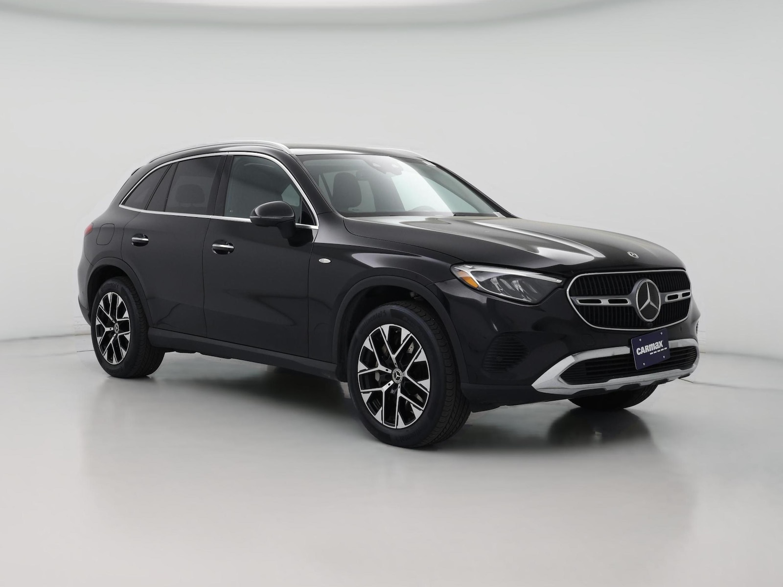 2025 Mercedes-Benz GLC
