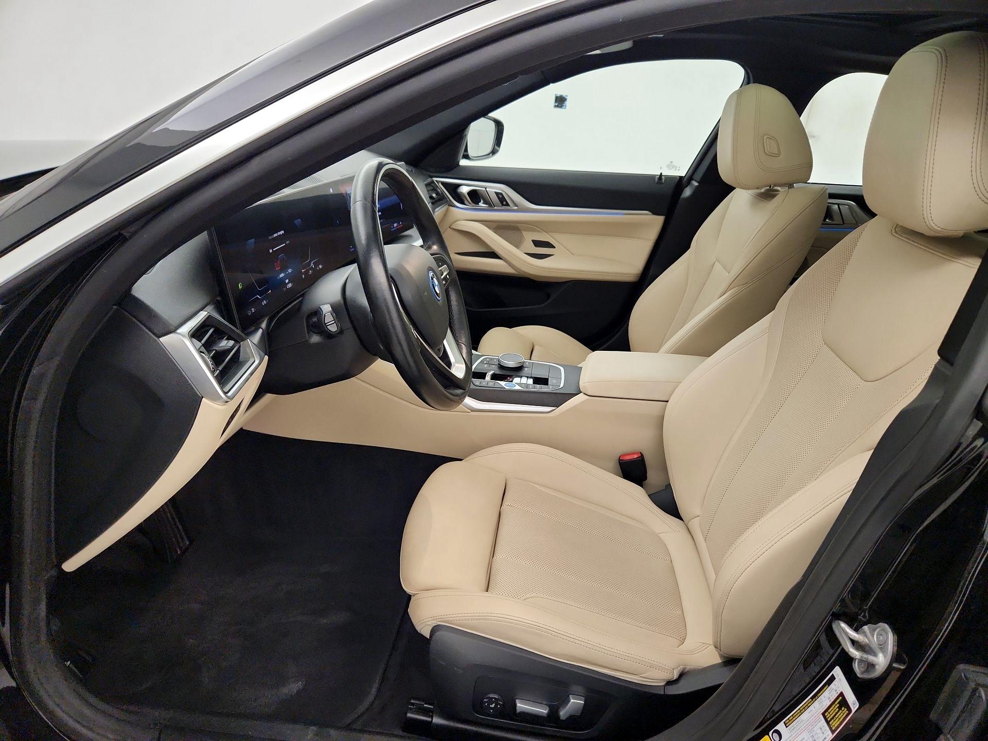 Thumbnail: 2023 BMW i4 - 11