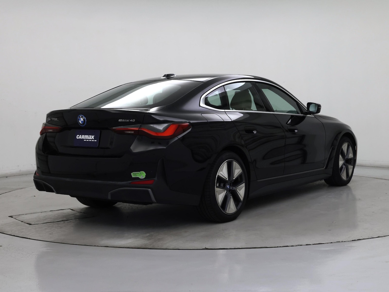 2023 BMW i4 40 - Photo 9