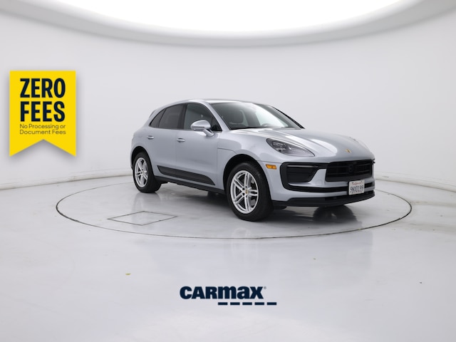 Silver 2024 Porsche Macan SUV / Crossover Automatic