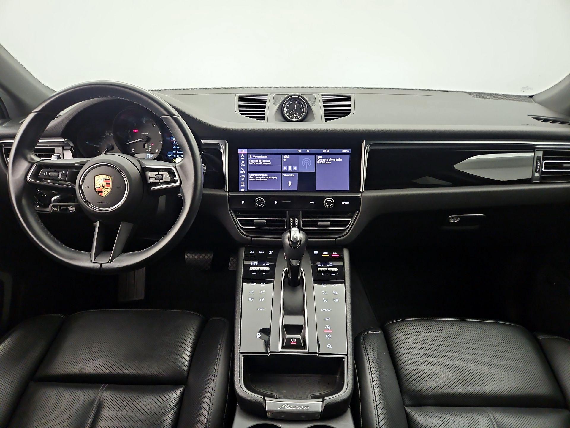 Thumbnail: 2024 Porsche Macan - 9