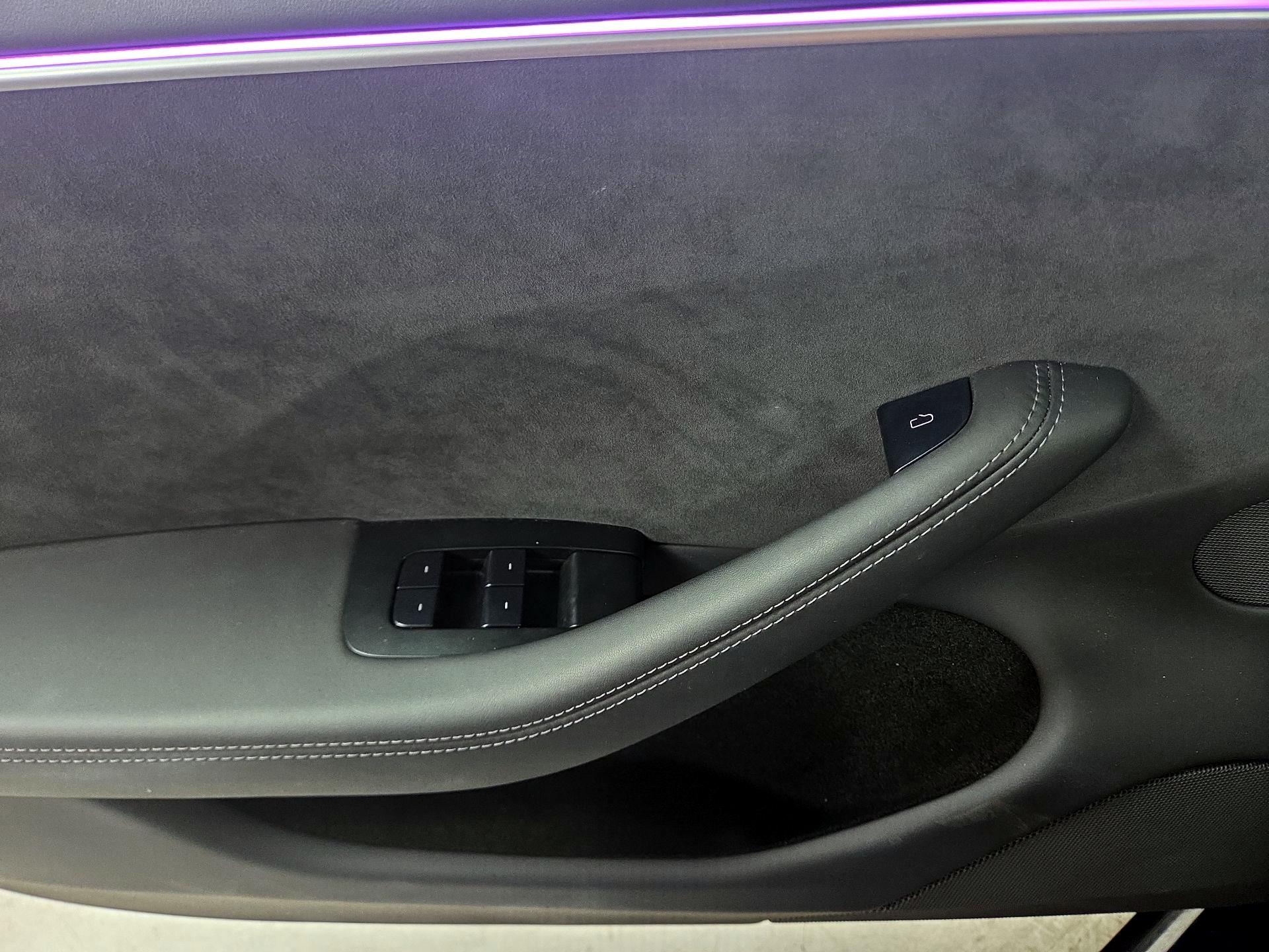 Thumbnail: 2025 Tesla Model 3 - 12