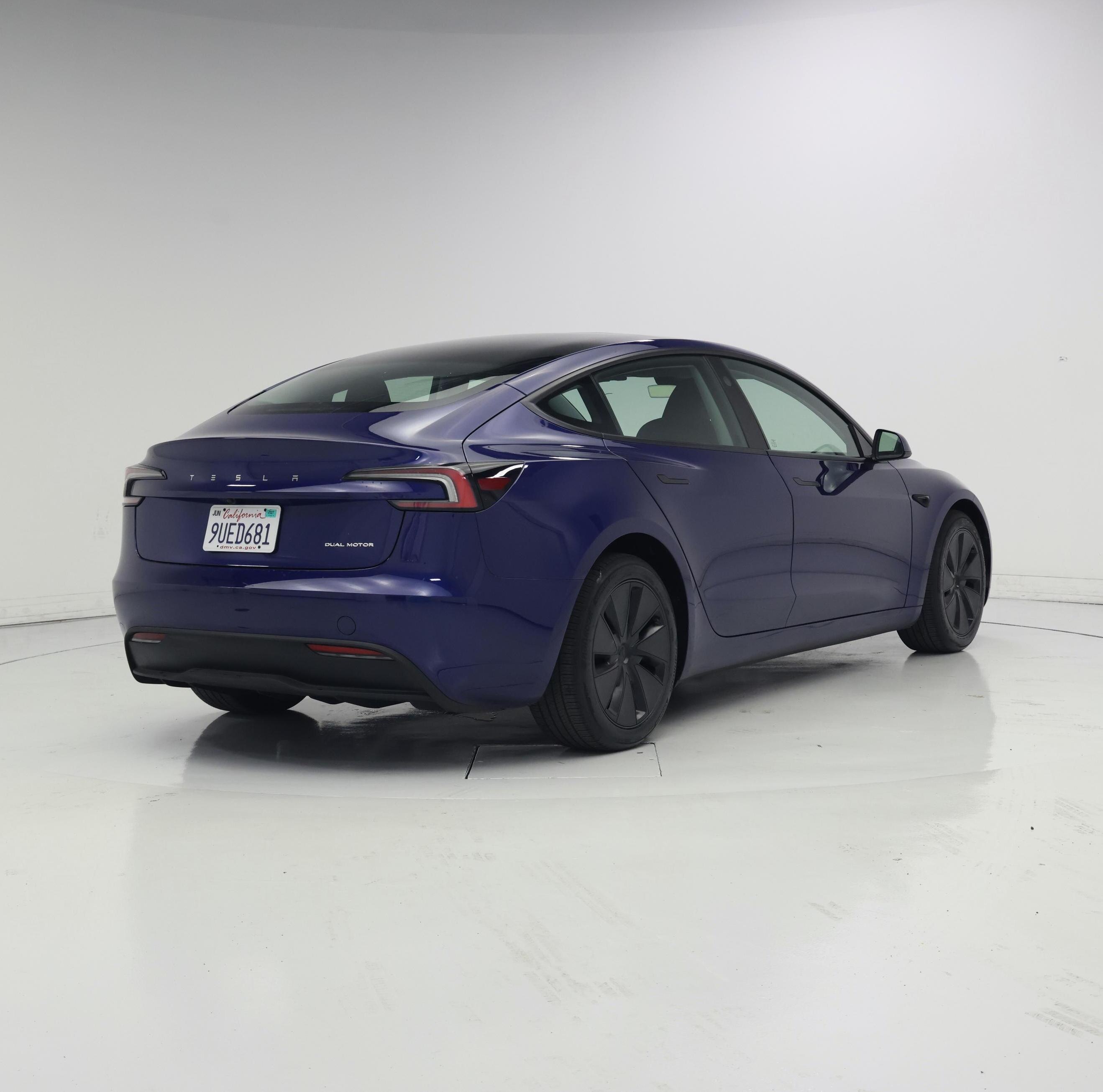 Thumbnail: 2025 Tesla Model 3 - 8