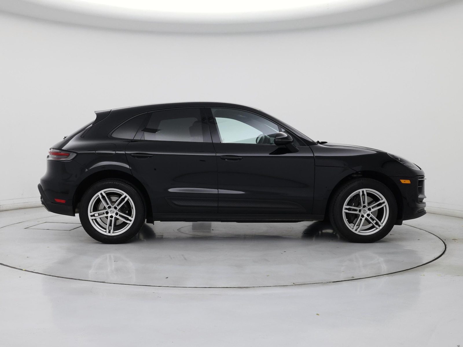 2024 Porsche Macan Base - Photo 8