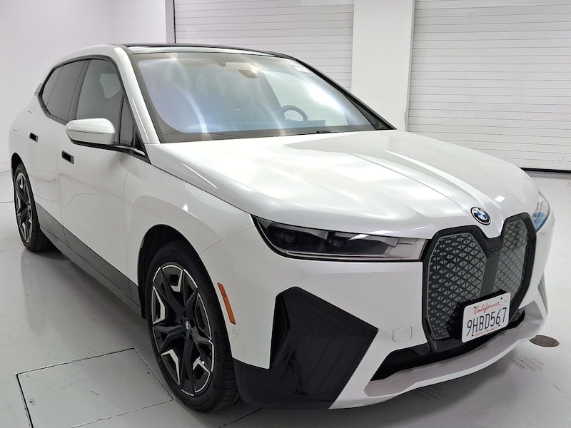 2024 BMW iX XDrive50i