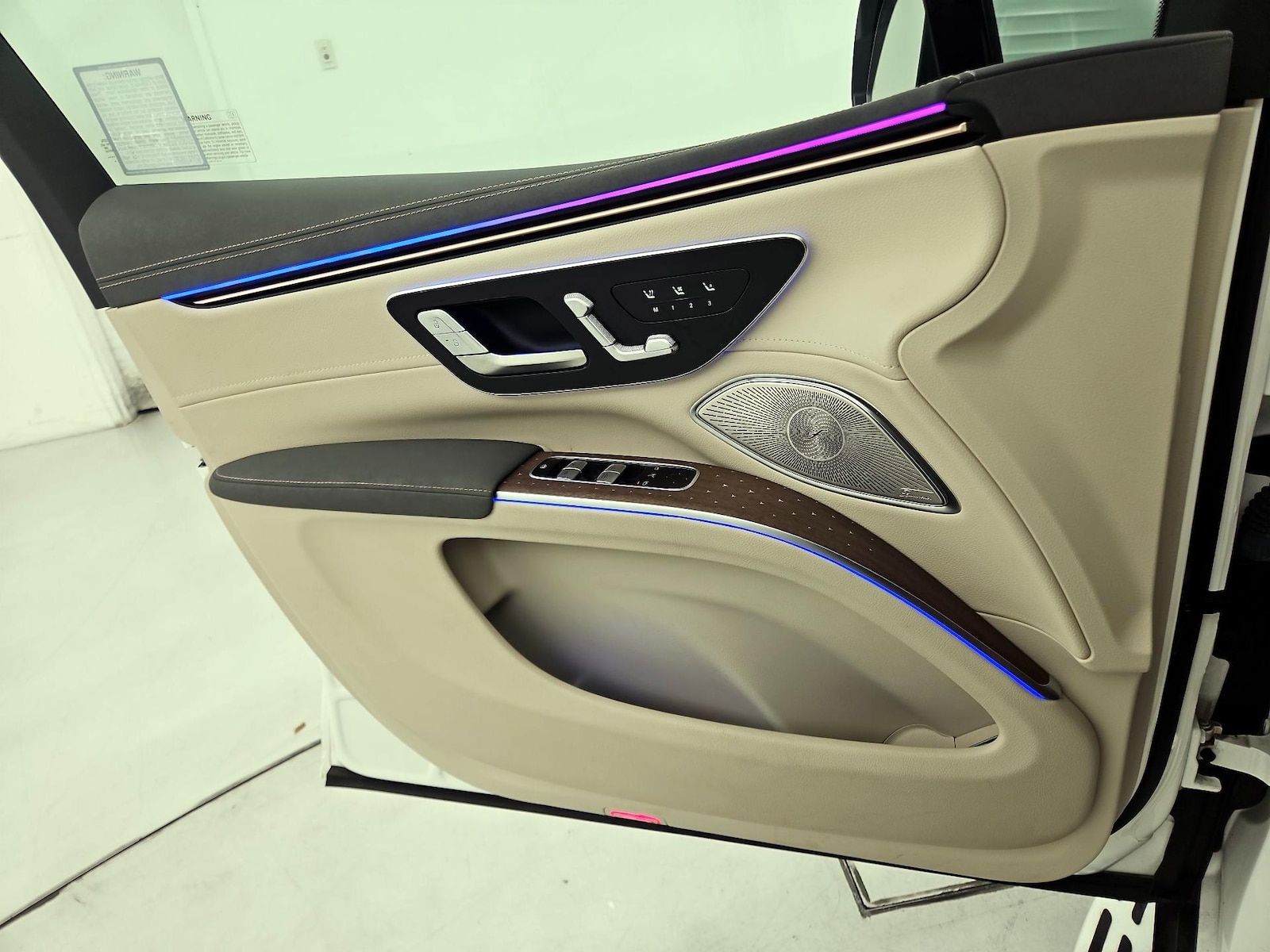 2023 Mercedes-Benz EQS SUV Base - Photo 13