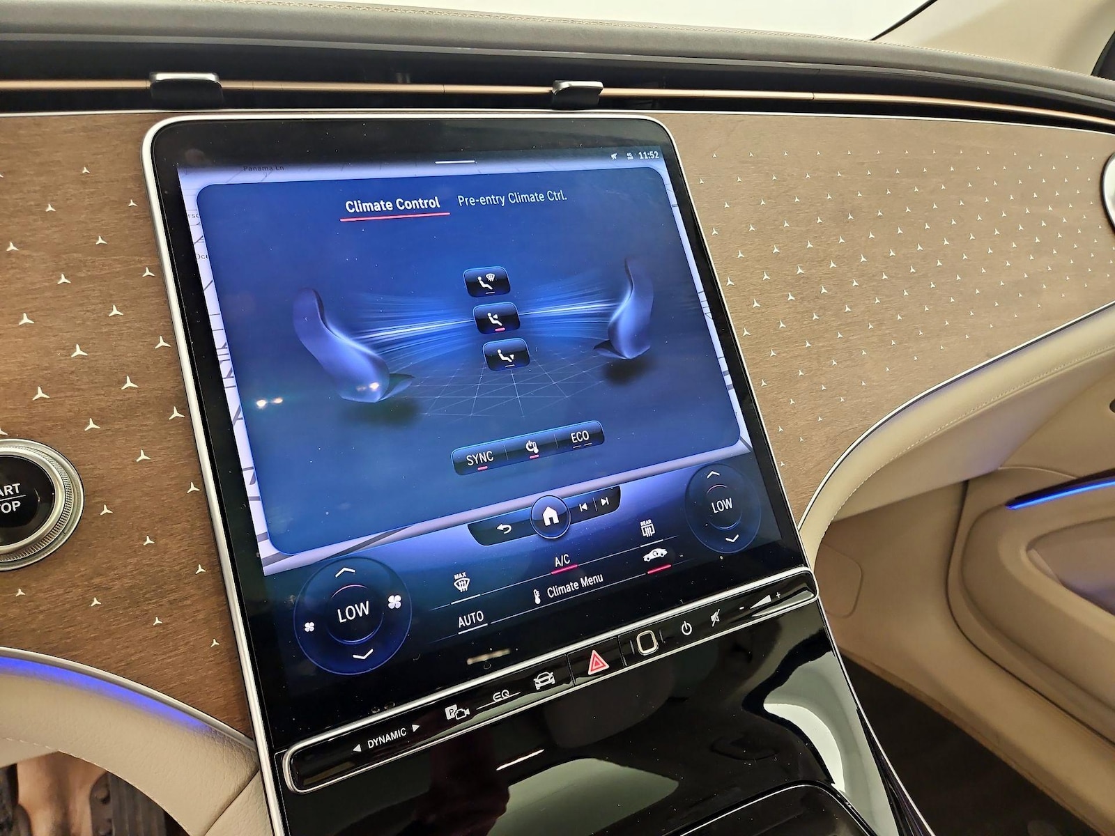2023 Mercedes-Benz EQS SUV Base - Photo 18