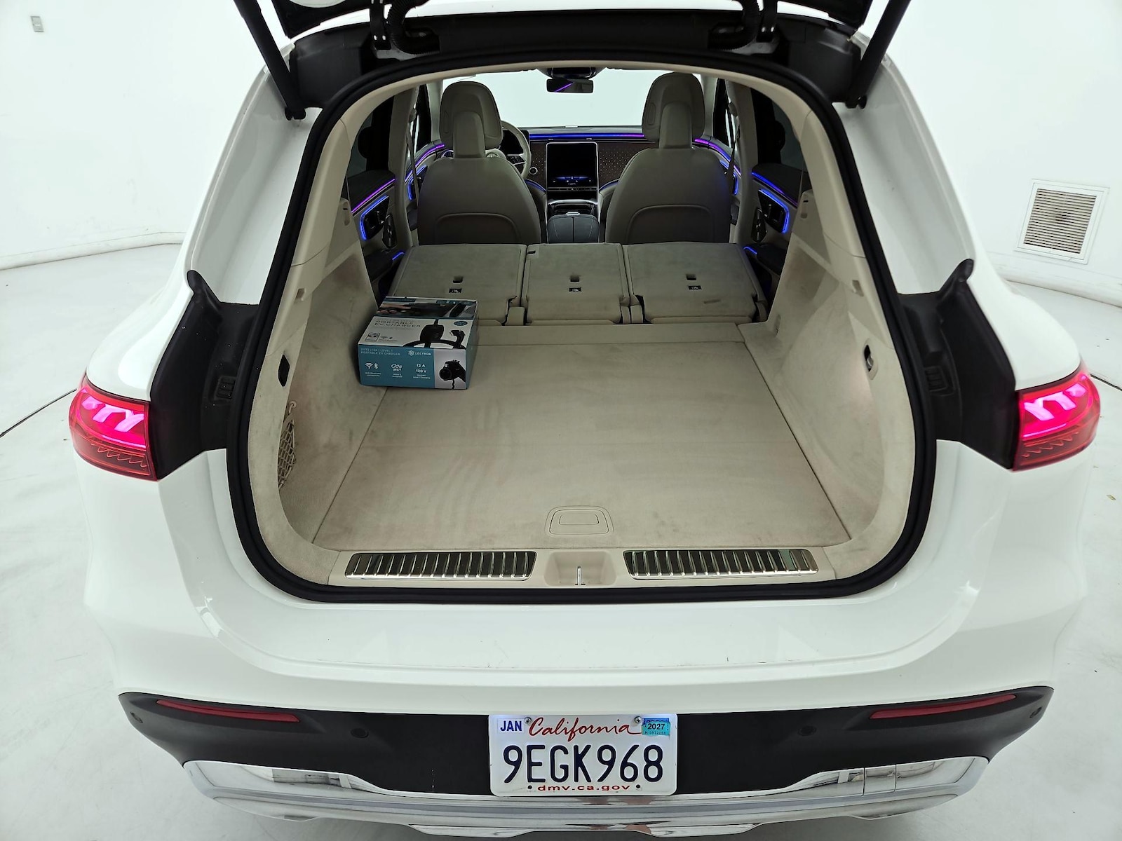 2023 Mercedes-Benz EQS SUV Base - Photo 24