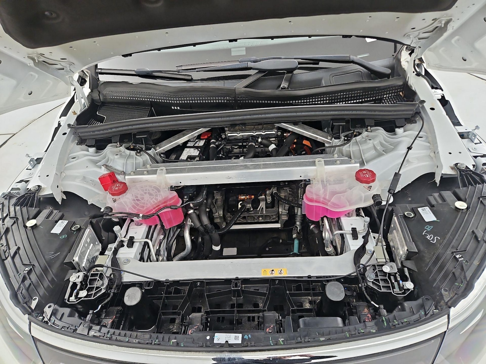2023 Mercedes-Benz EQS SUV Base - Photo 25