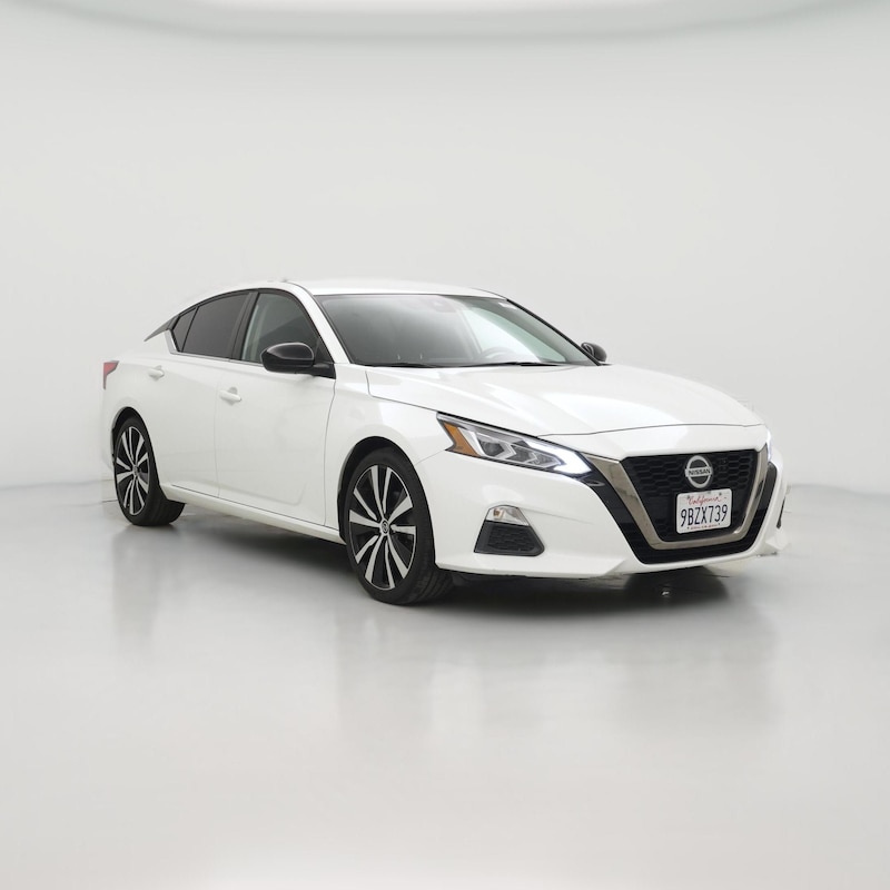 2022 Nissan Altima SR