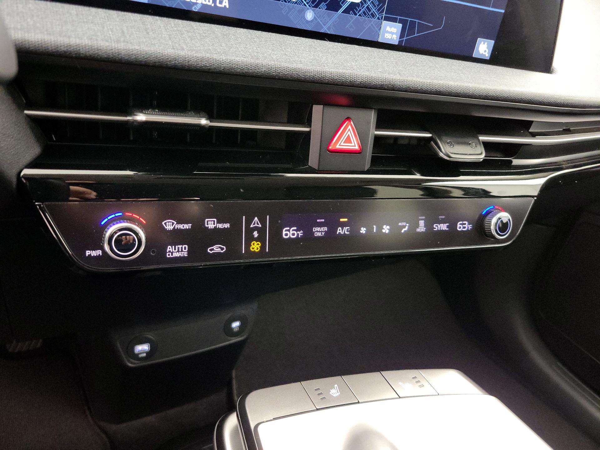 Thumbnail: 2024 Kia EV6 - 17