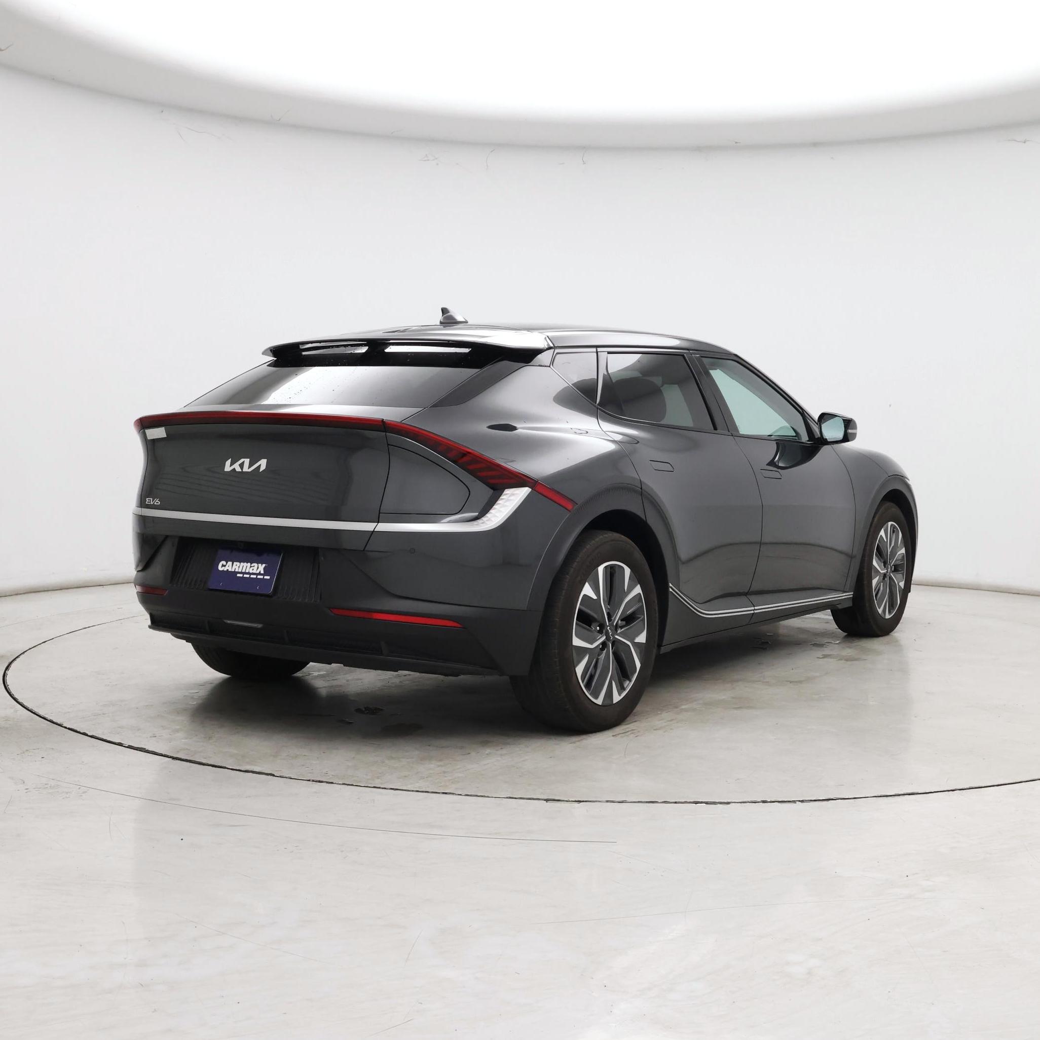 Thumbnail: 2024 Kia EV6 - 8