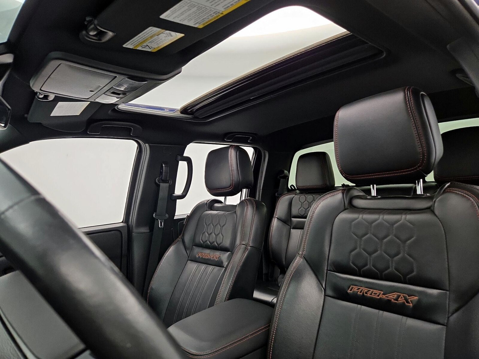 Sunroof(s) & Overhead Airbags