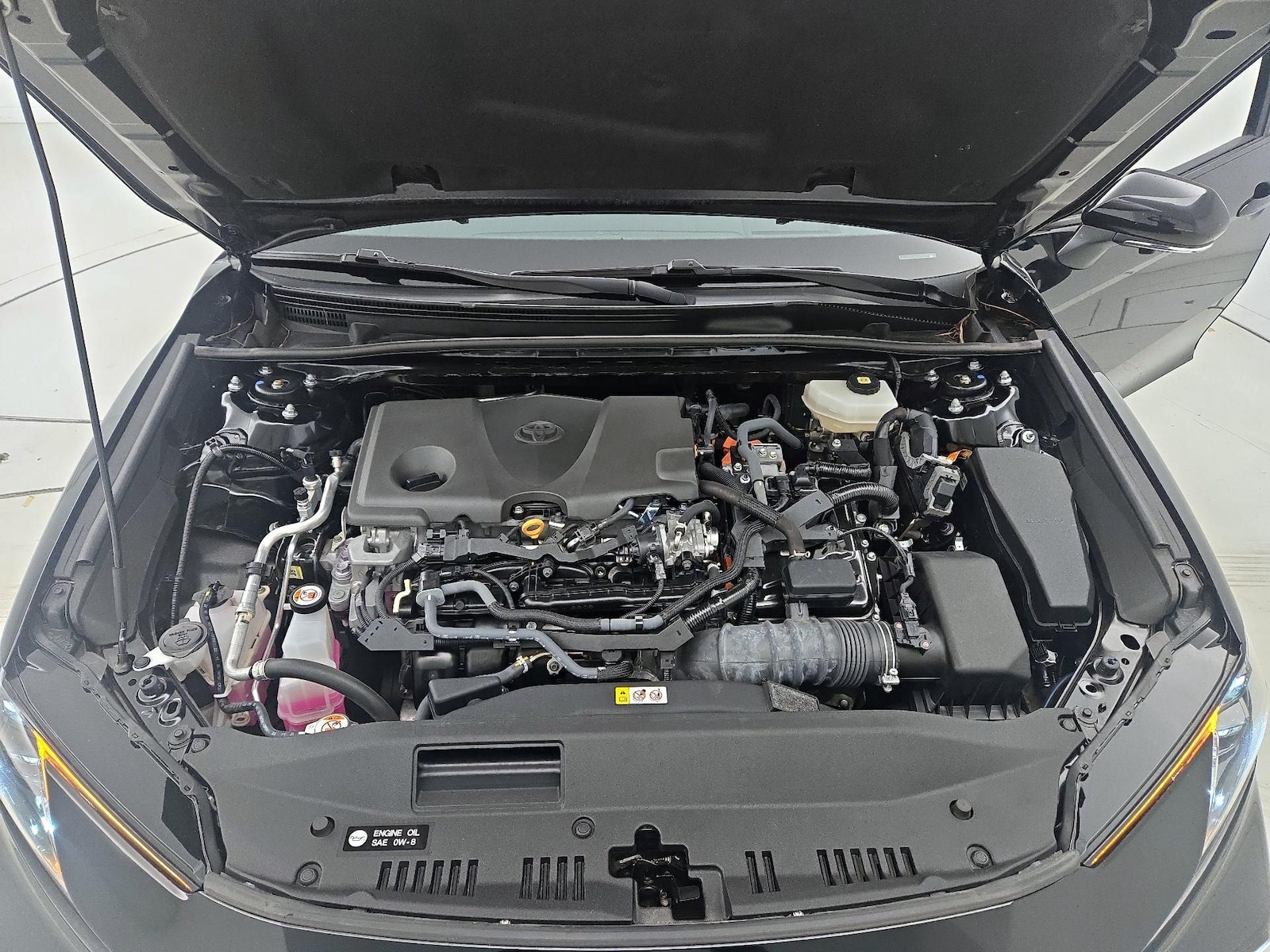 2025 Toyota Camry LE - Photo 23