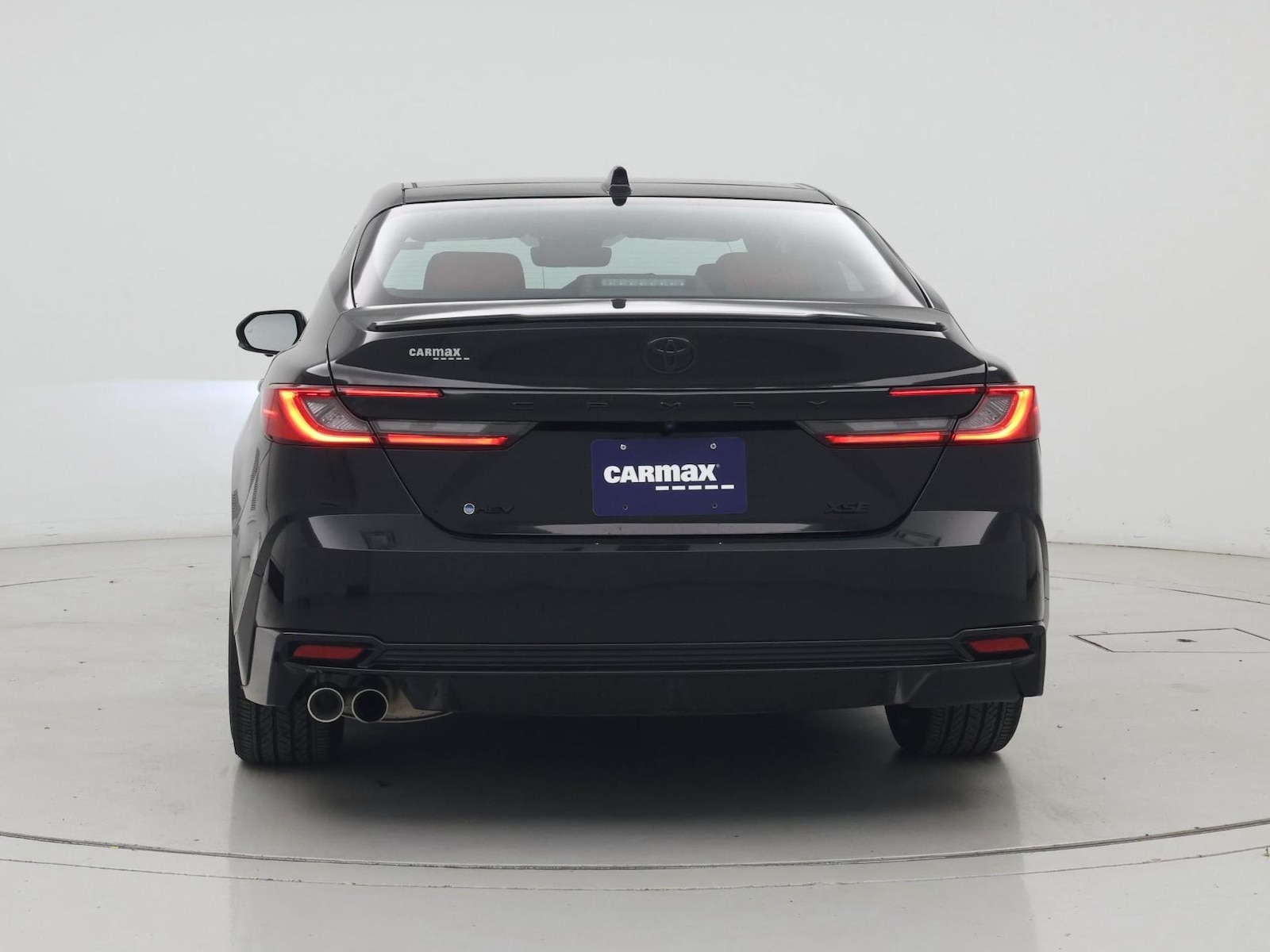 2025 Toyota Camry LE - Photo 7