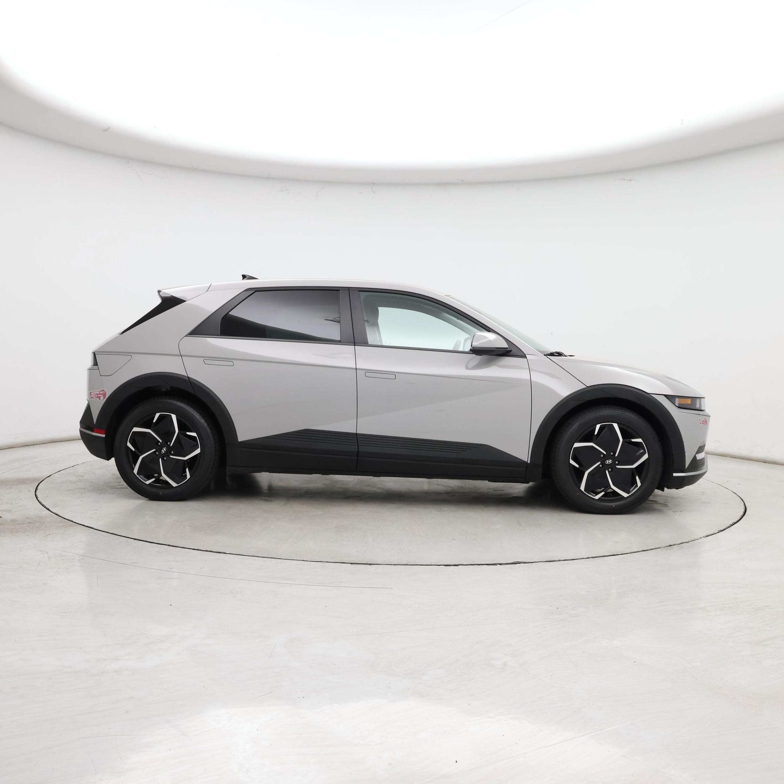 Thumbnail: 2024 Hyundai Ioniq 5 - 7