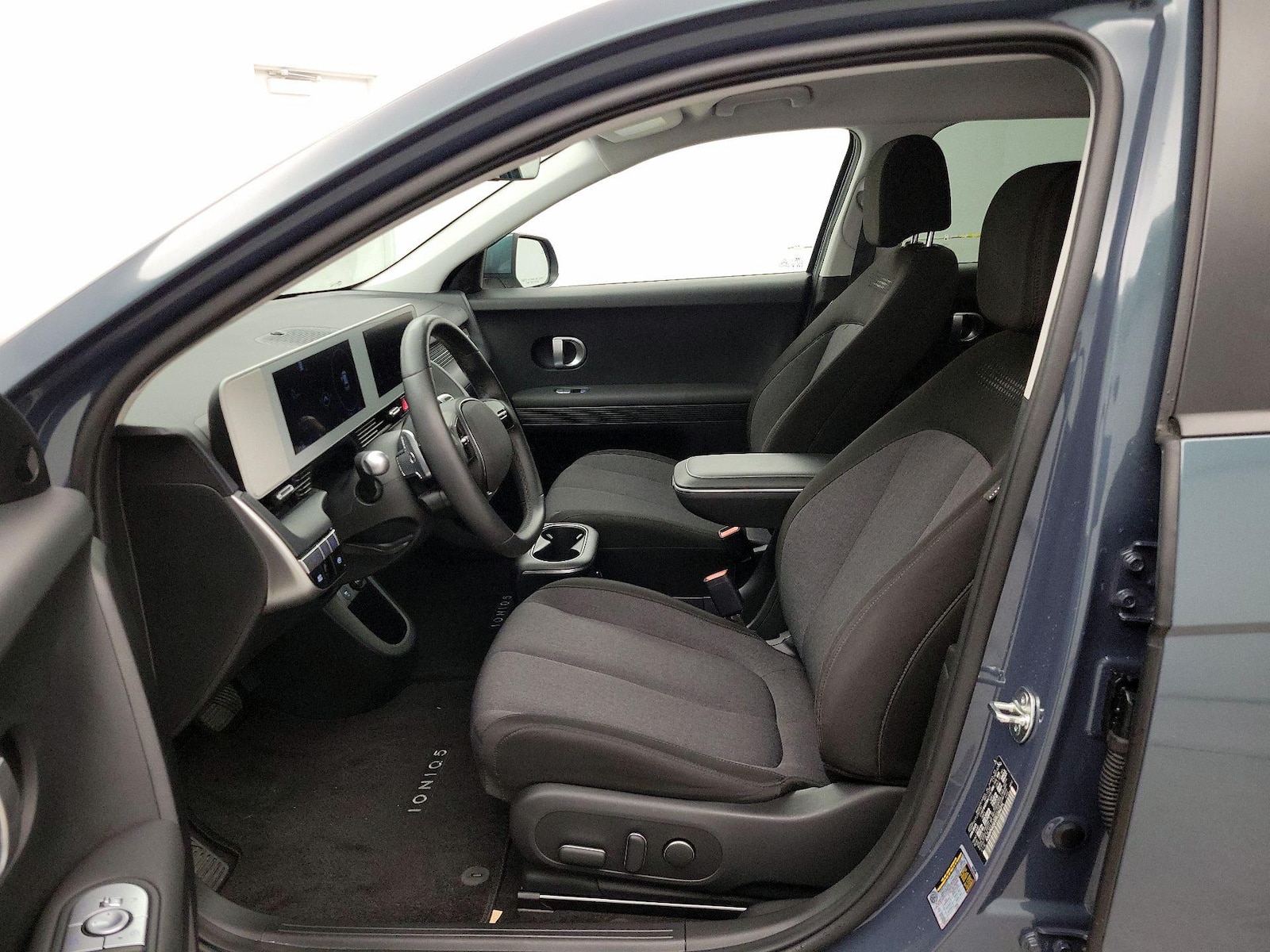 2024 Hyundai IONIQ 5 SEL - Photo 12