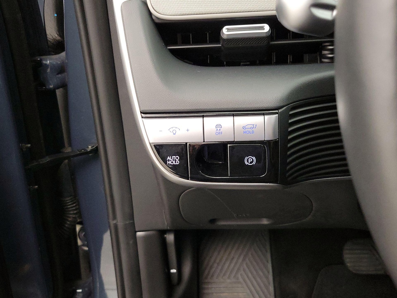 2024 Hyundai IONIQ 5 SEL - Photo 14