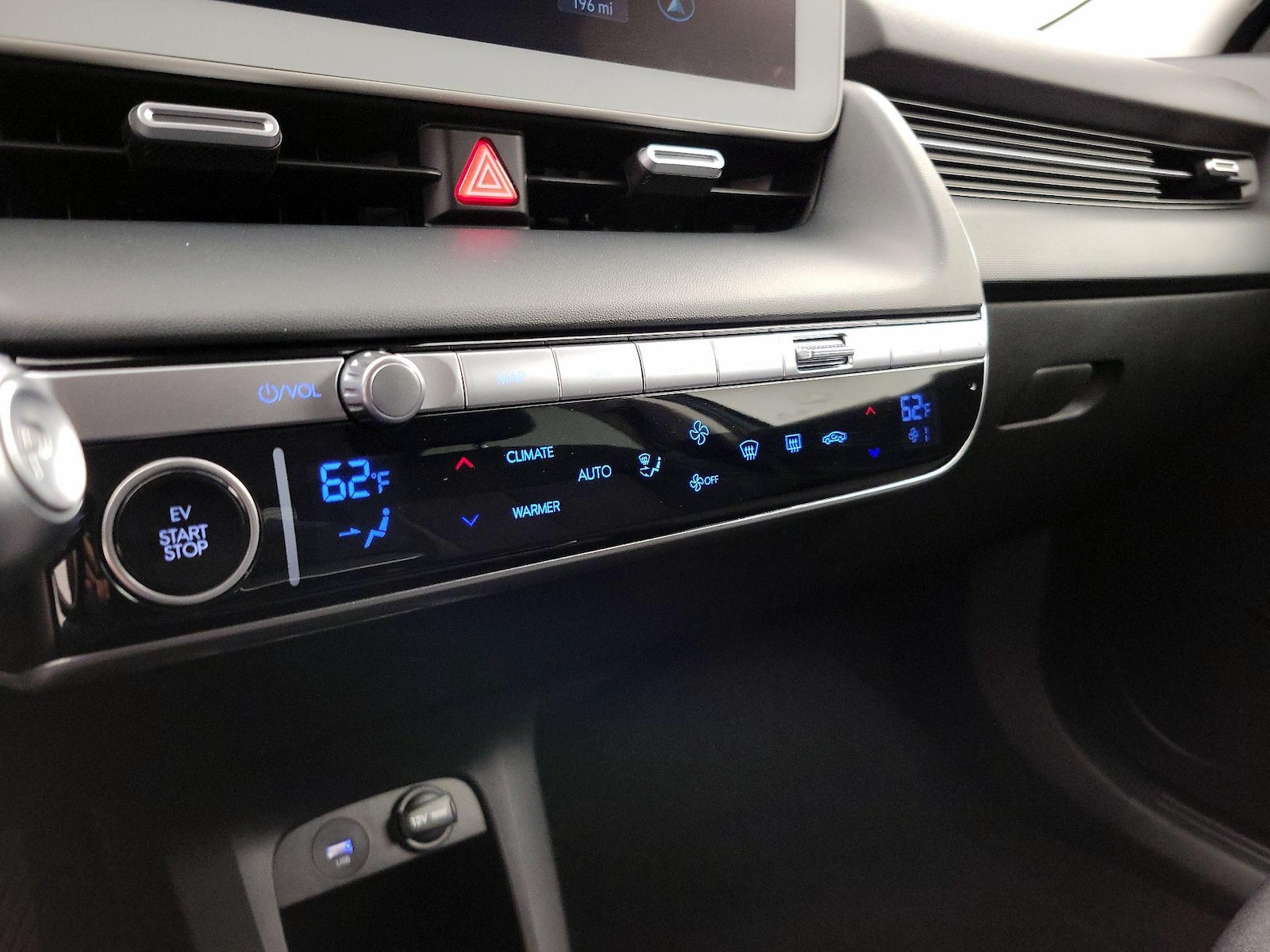 2024 Hyundai IONIQ 5 SEL - Photo 18