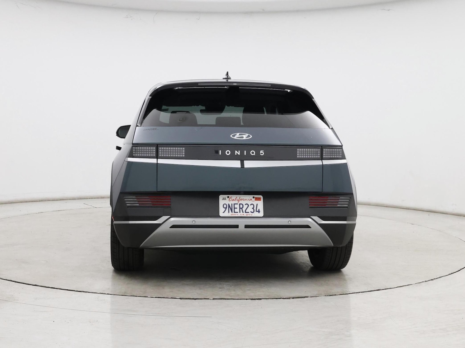 2024 Hyundai IONIQ 5 SEL - Photo 7