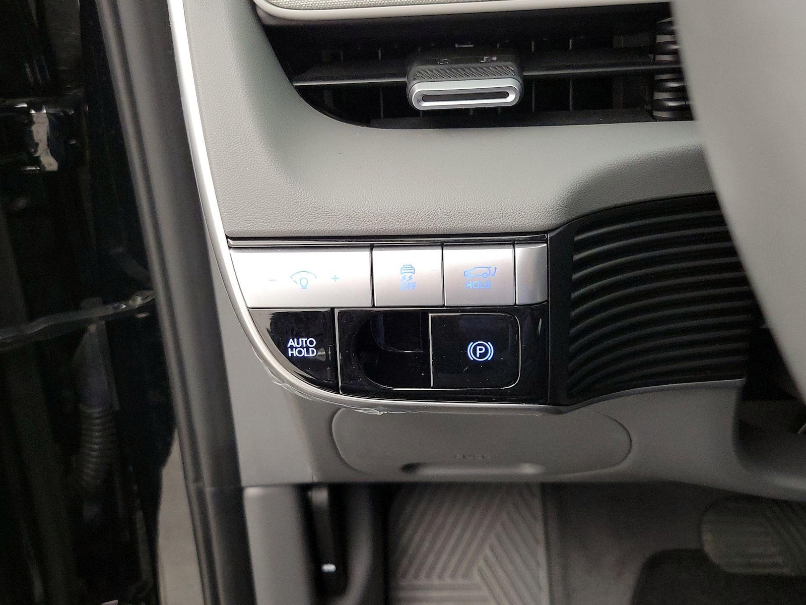 2024 Hyundai IONIQ 5 SEL - Photo 14