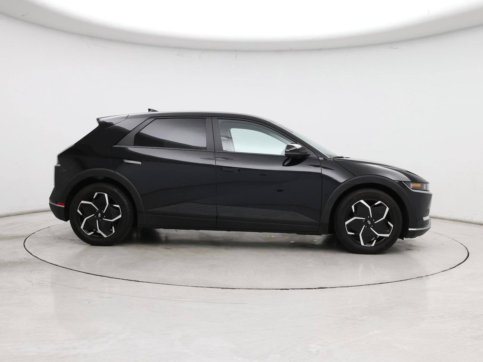 2024 Hyundai IONIQ 5 SEL - Photo 8
