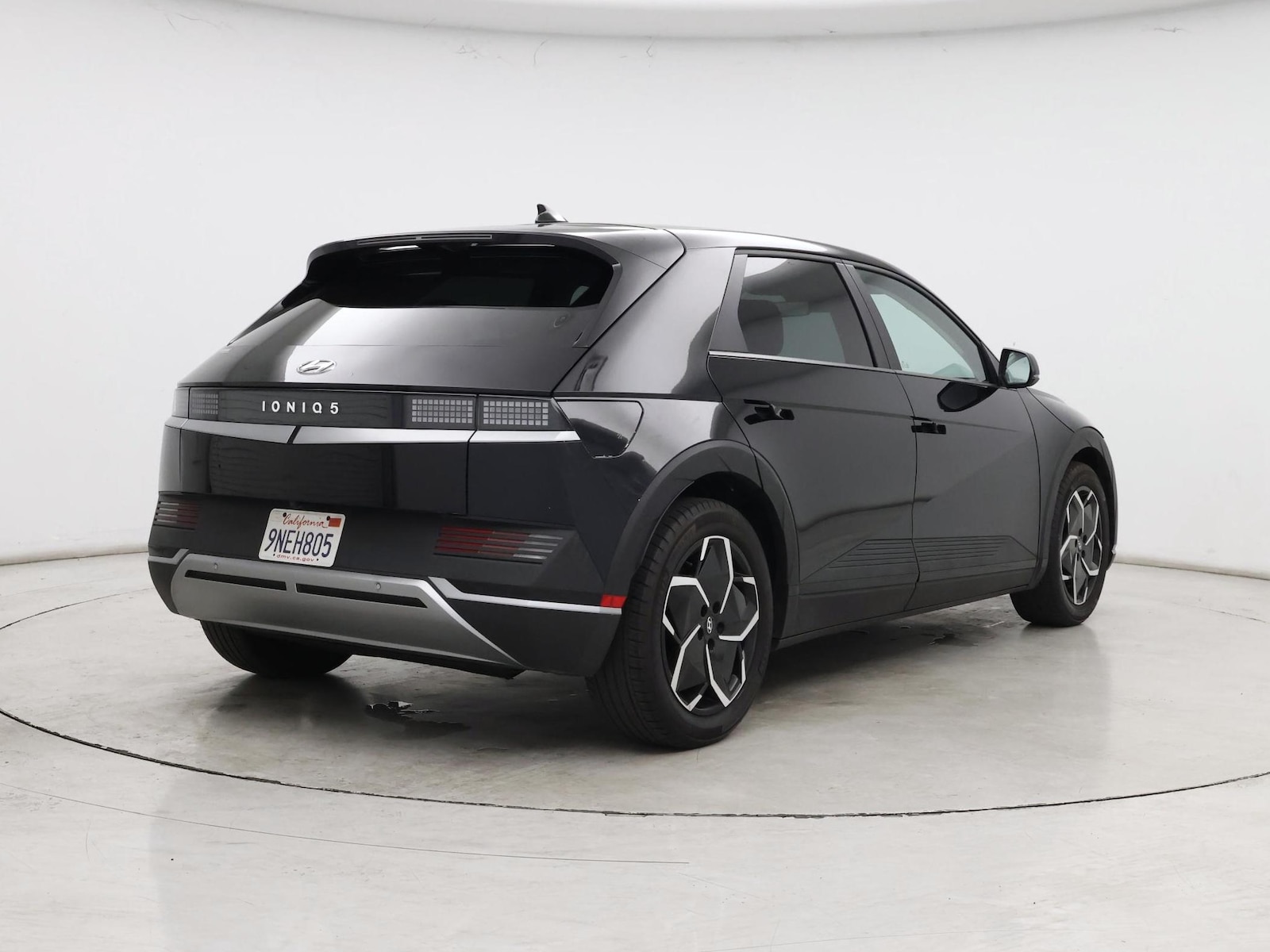 2024 Hyundai IONIQ 5 SEL - Photo 9