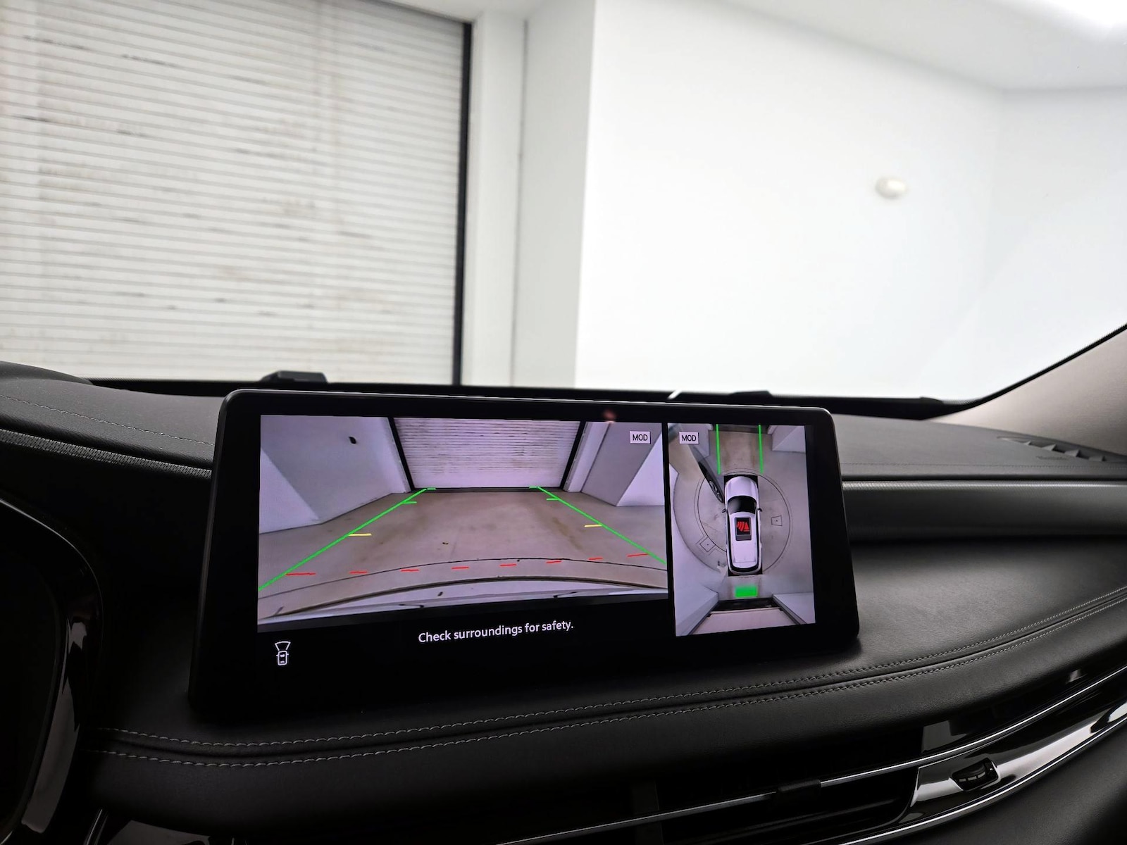 2023 INFINITI QX60 LUXE - Photo 16
