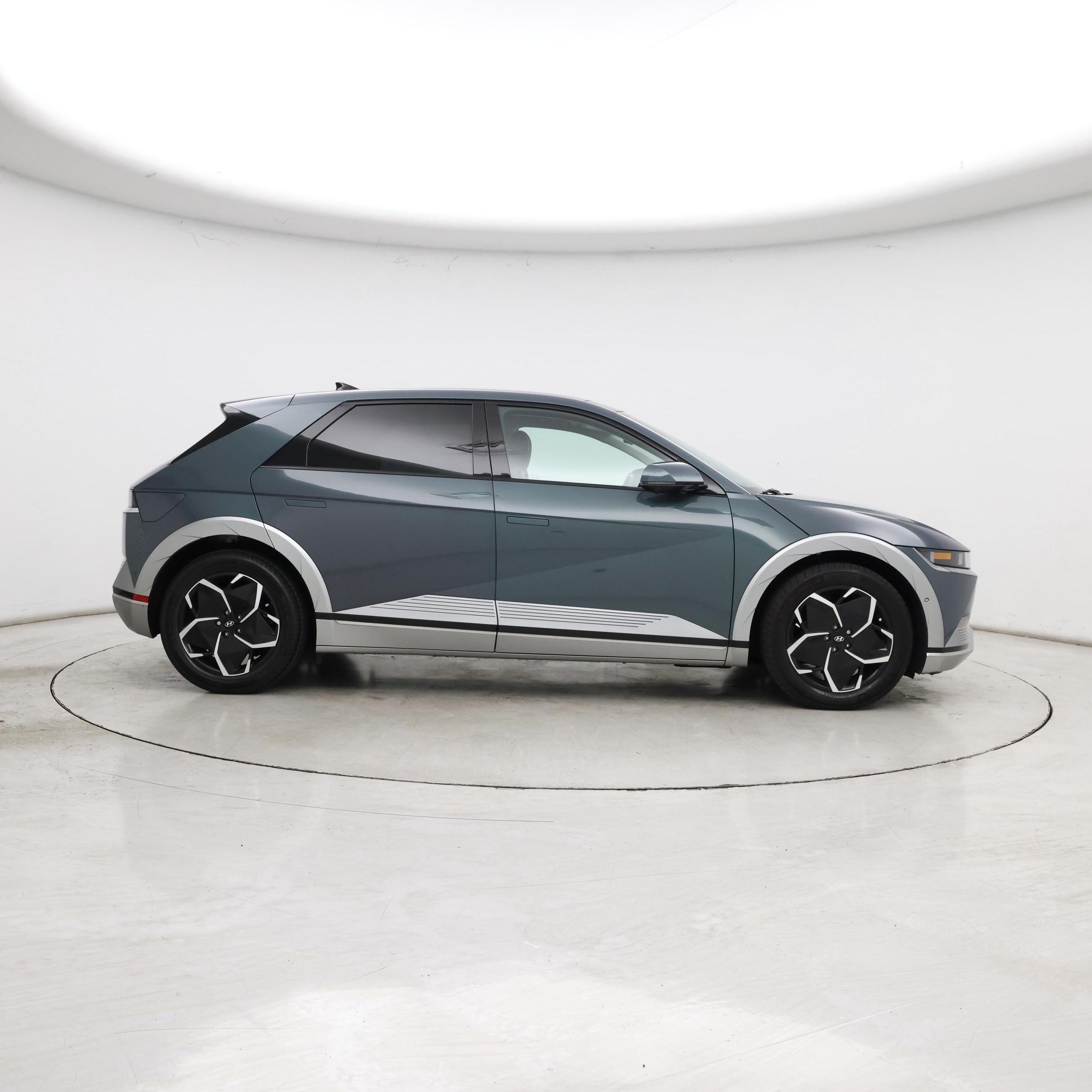 Thumbnail: 2024 Hyundai Ioniq 5 - 7