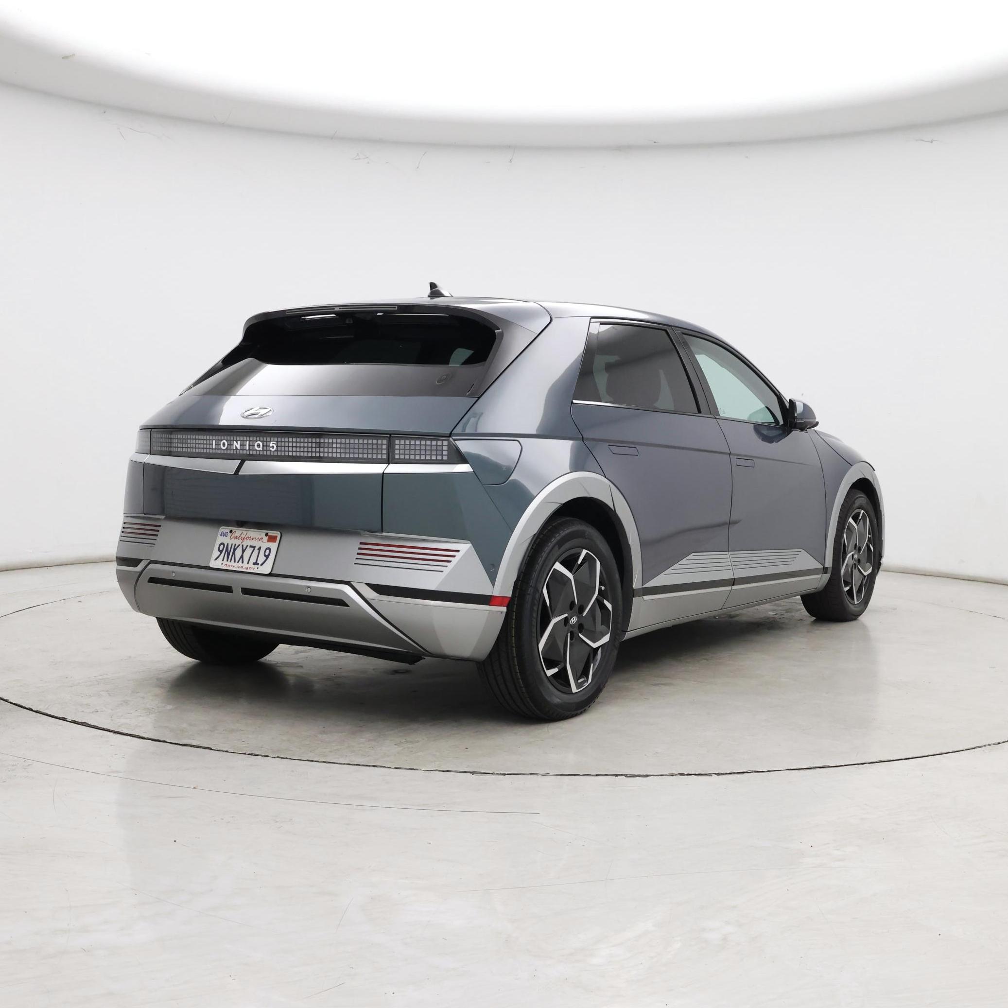 Thumbnail: 2024 Hyundai Ioniq 5 - 8