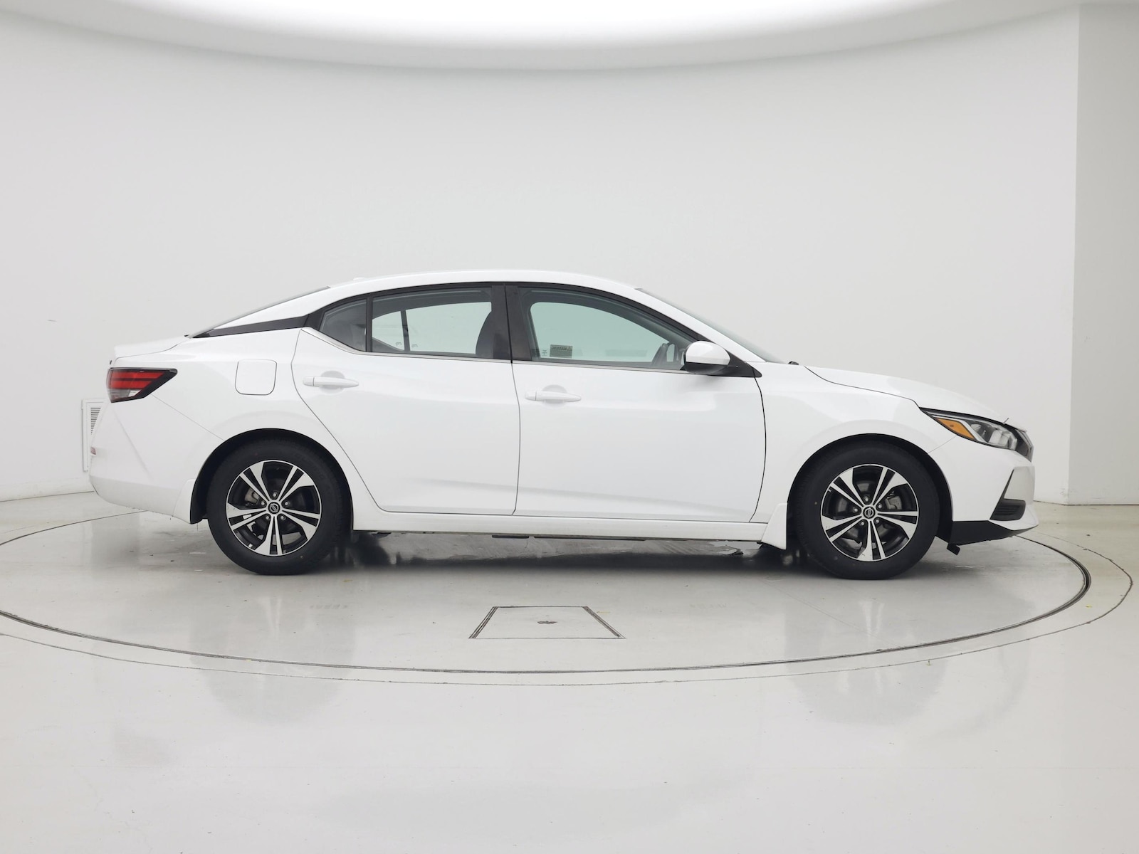 2023 Nissan Sentra SV - Photo 8