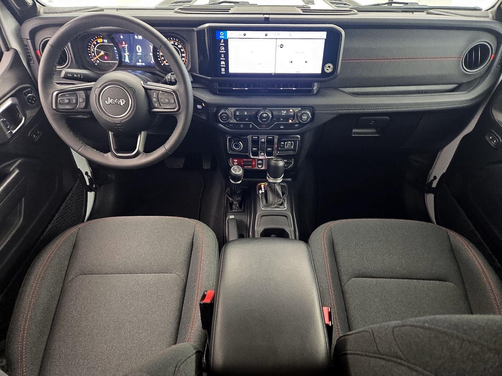 Apple CarPlay® & Android Auto™