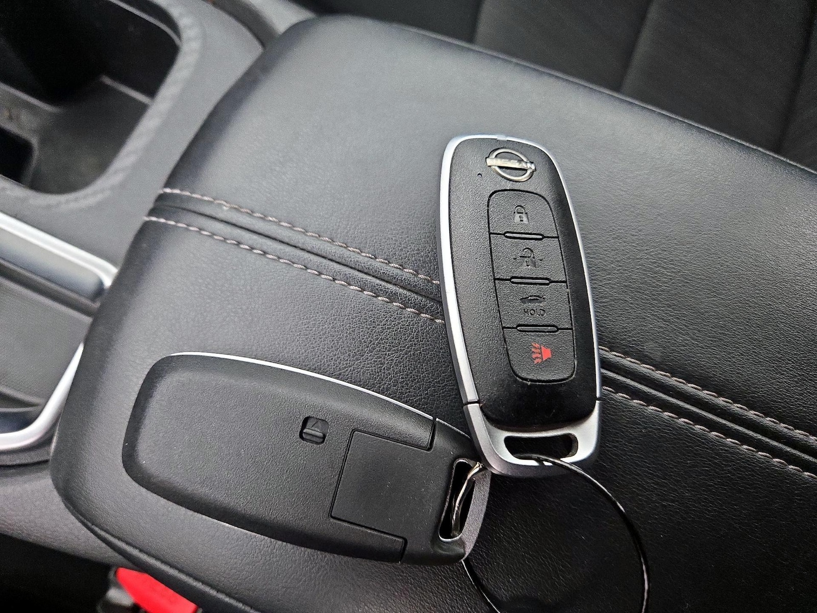 2025 Nissan Sentra SV - Photo 23