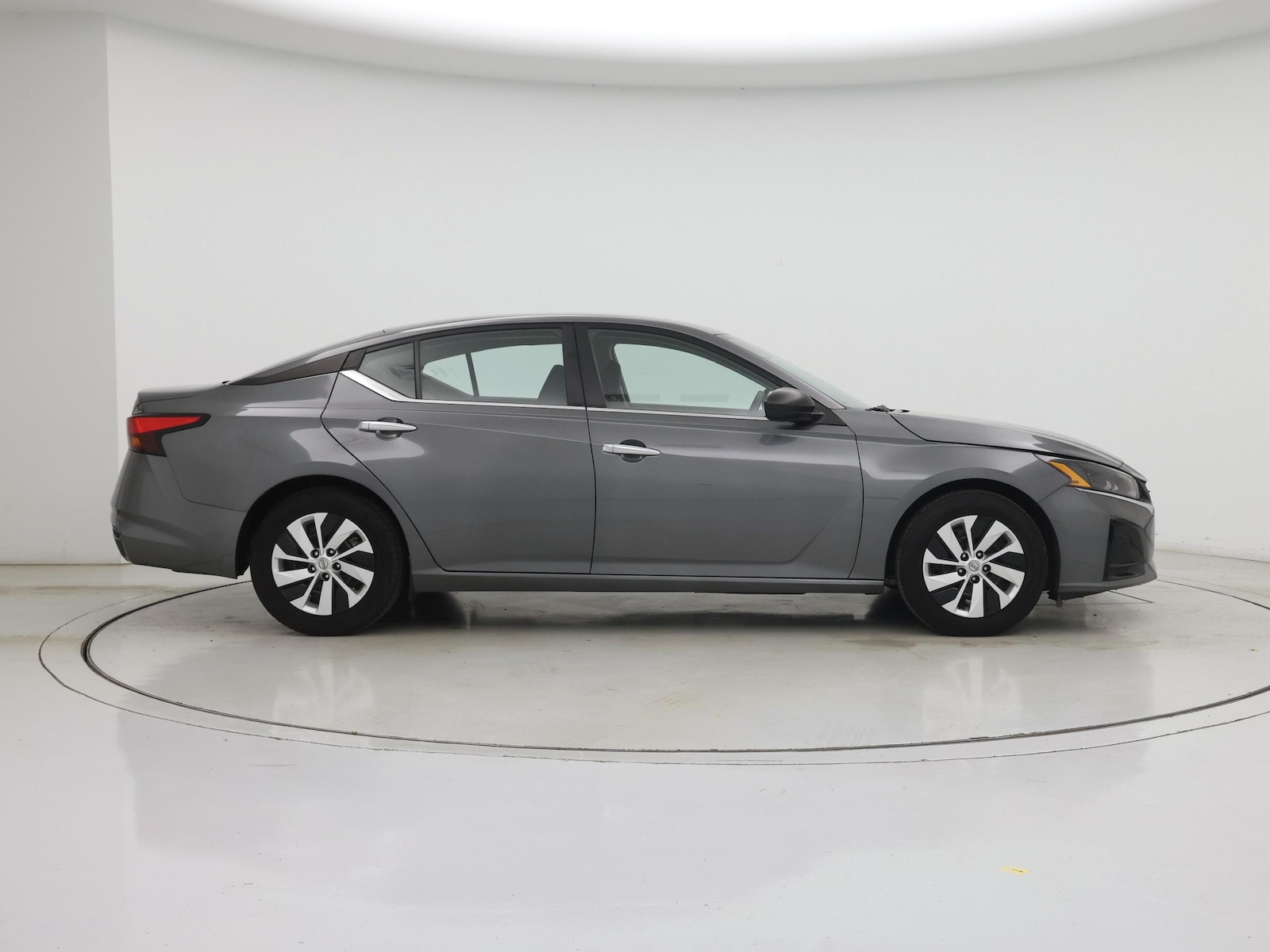 2024 Nissan Altima S - Photo 8