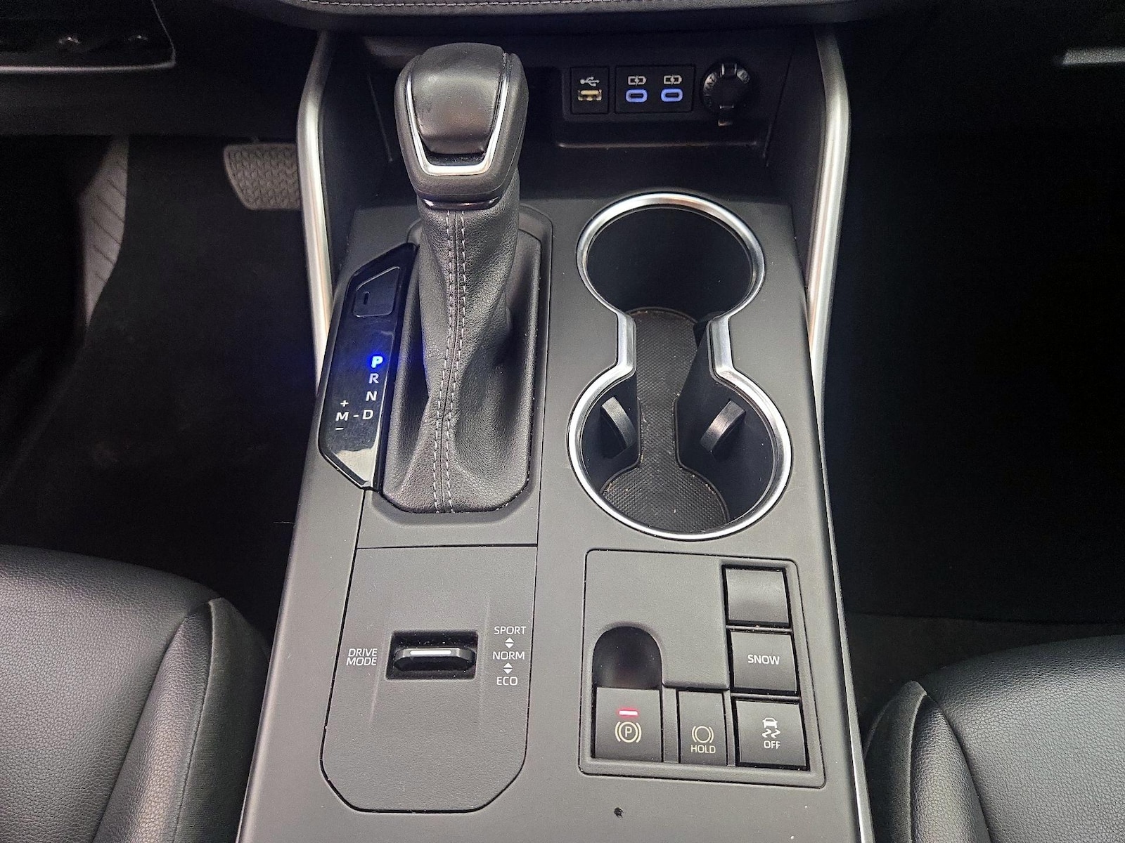 2023 Toyota Highlander L - Photo 18