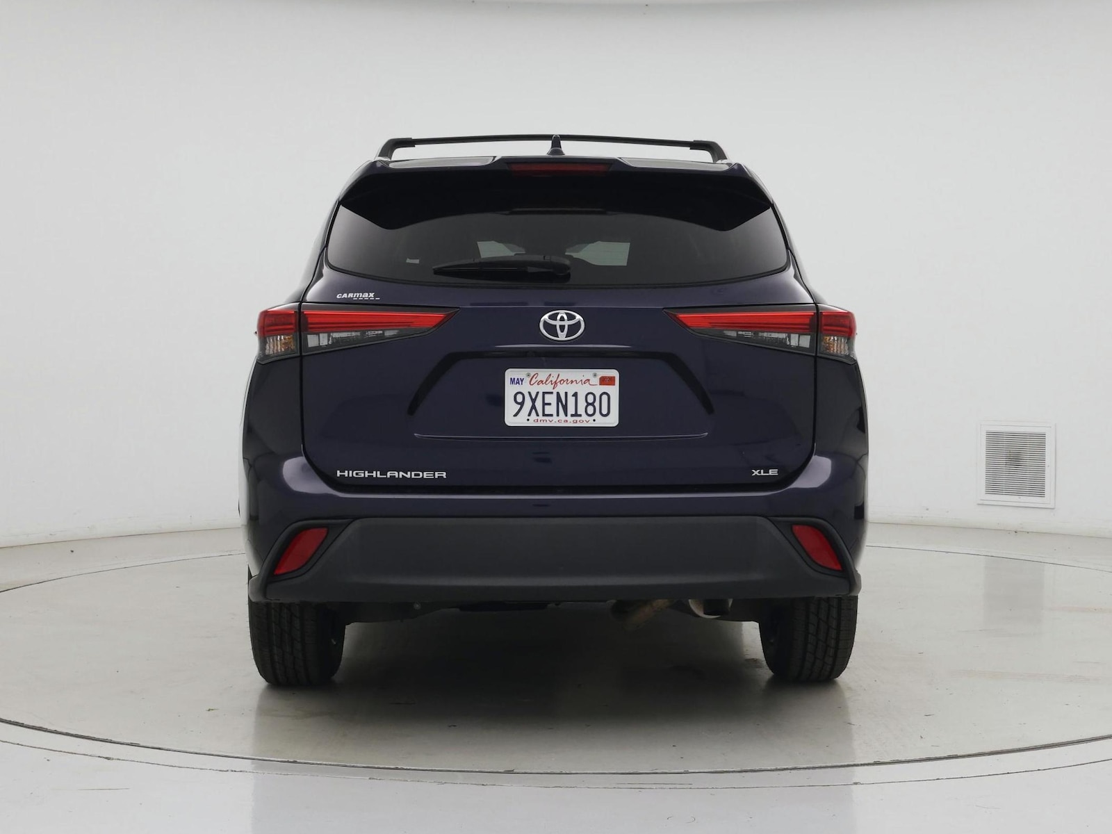 2023 Toyota Highlander L - Photo 7