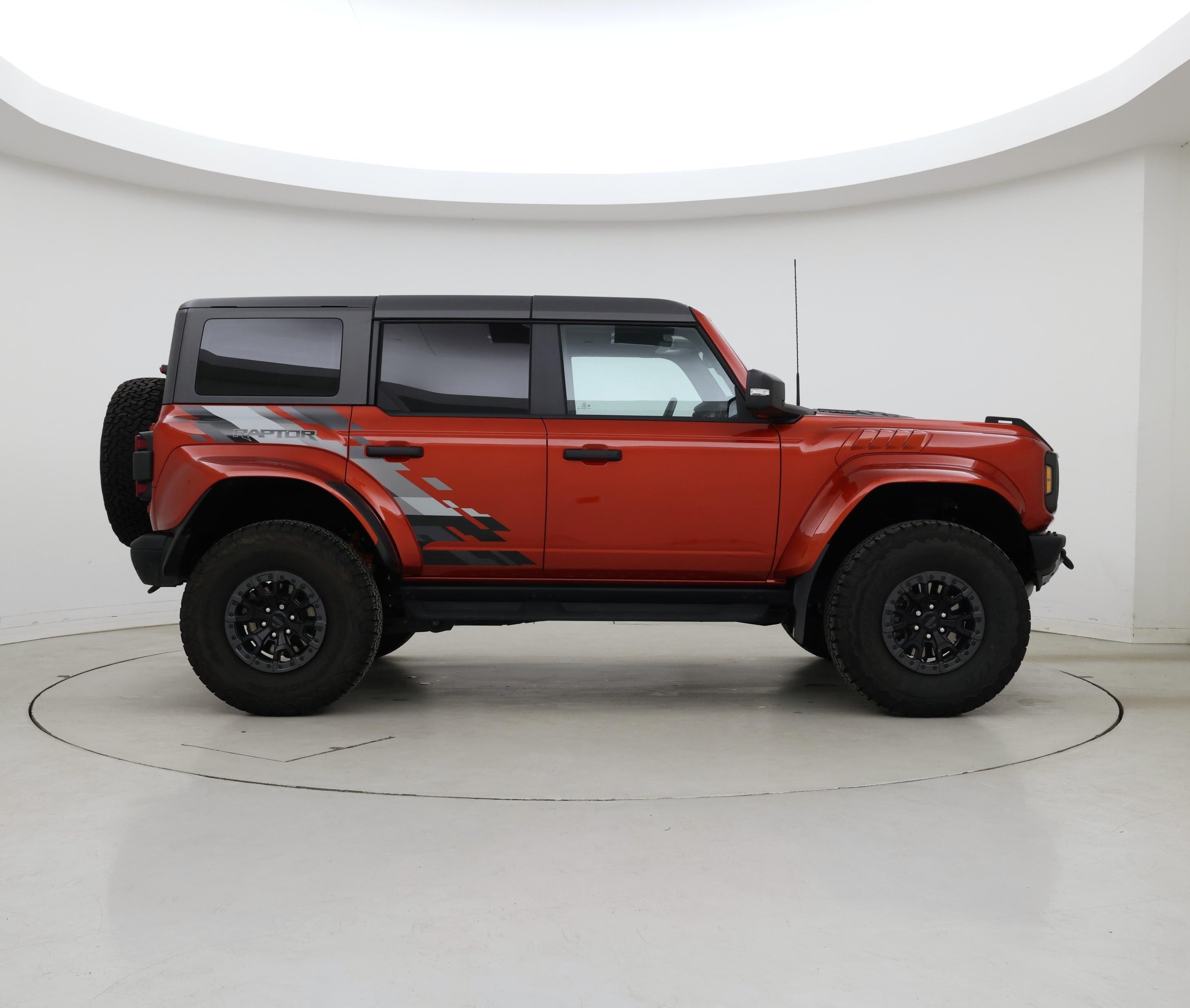 Thumbnail: 2024 Ford Bronco - 7