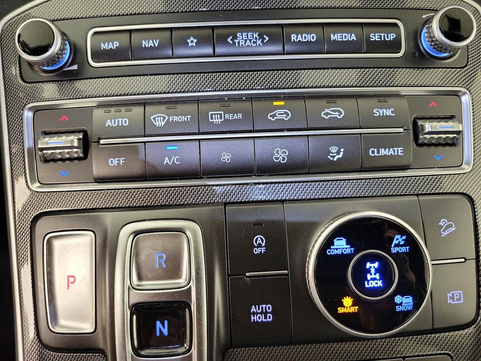 2023 Hyundai Santa Fe SEL - Photo 18