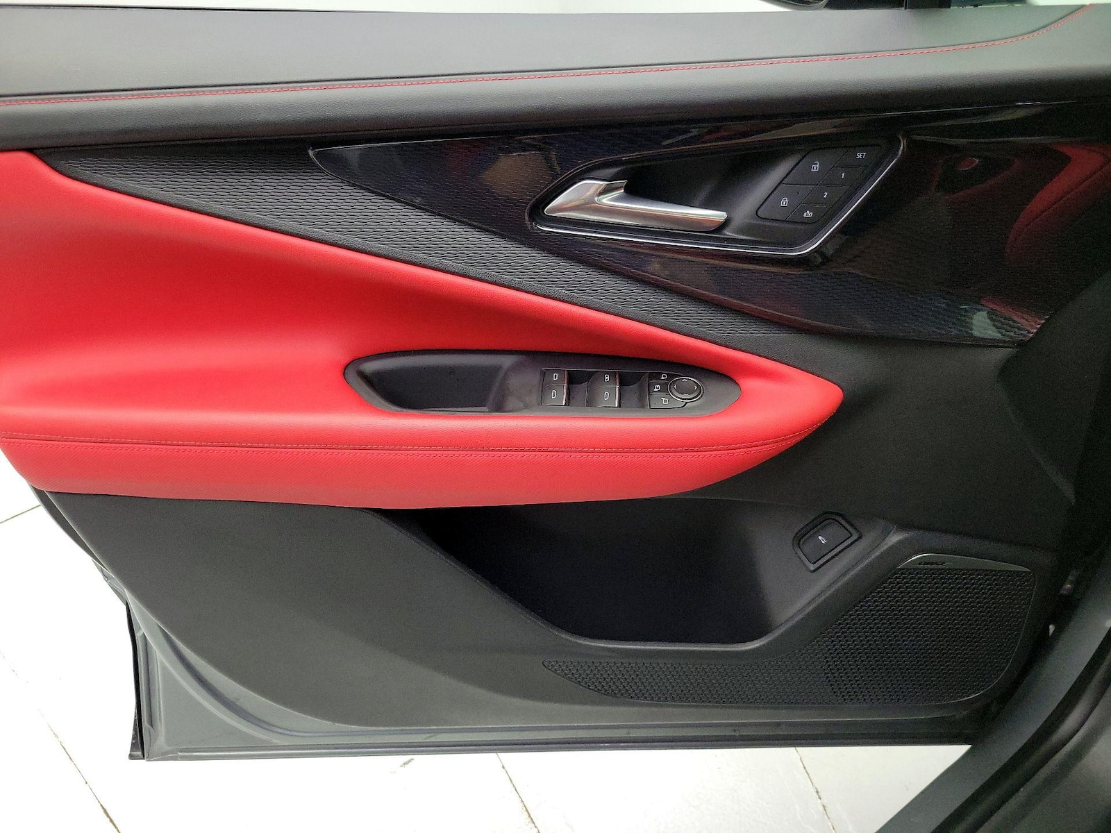 2024 Chevrolet Blazer EV RS - Photo 13