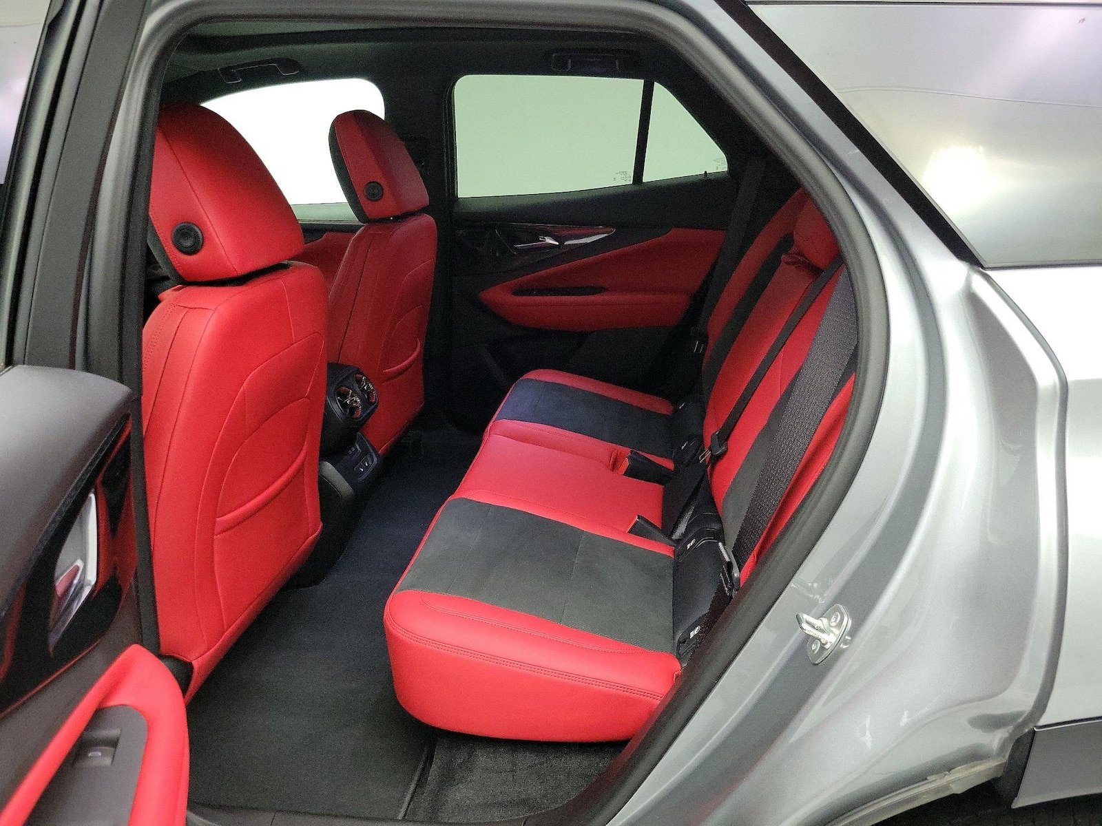 2024 Chevrolet Blazer EV RS - Photo 21
