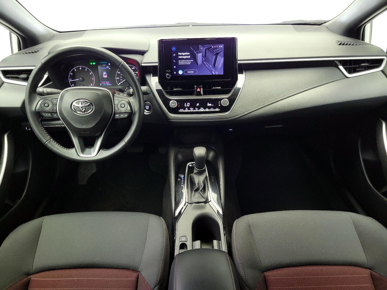 2025 Toyota Corolla SE - Photo 10